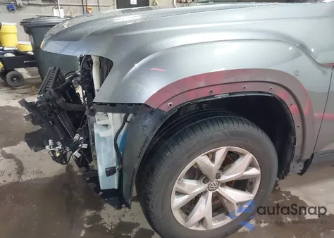 2019 Volkswagen Atlas 3.6L V6 Se W/Technology z USA, uszkodzony, nr VIN 1V2UR2CA7KC555888